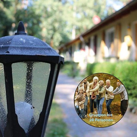 Bauernhof-Streichel-Zoo-Kombi-Familien-Suite-Im-Wald-Am-See Gulow Exteriör bild